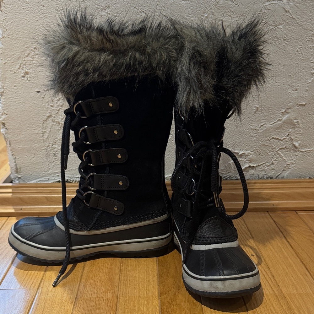 SOREL Joan Of Arctic Waterproof Boot - Women's